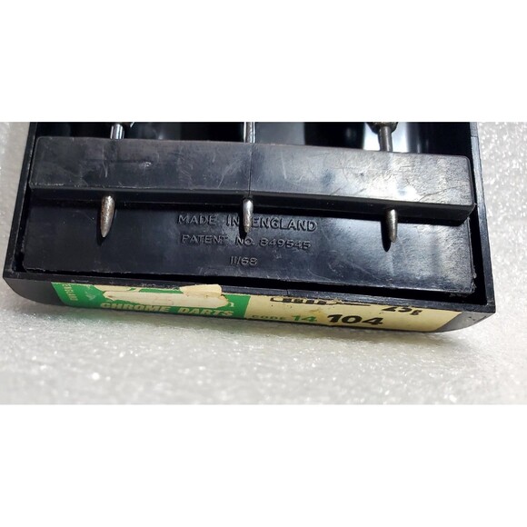 Vintage Unicorn Darrow Feather Chrome Darts 25g – Code 14 104 – Rare Collectible - Picture 11 of 16
